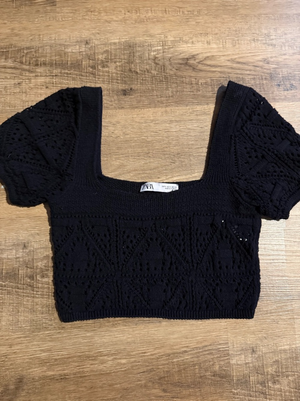 NWOT Zara Crochet Top